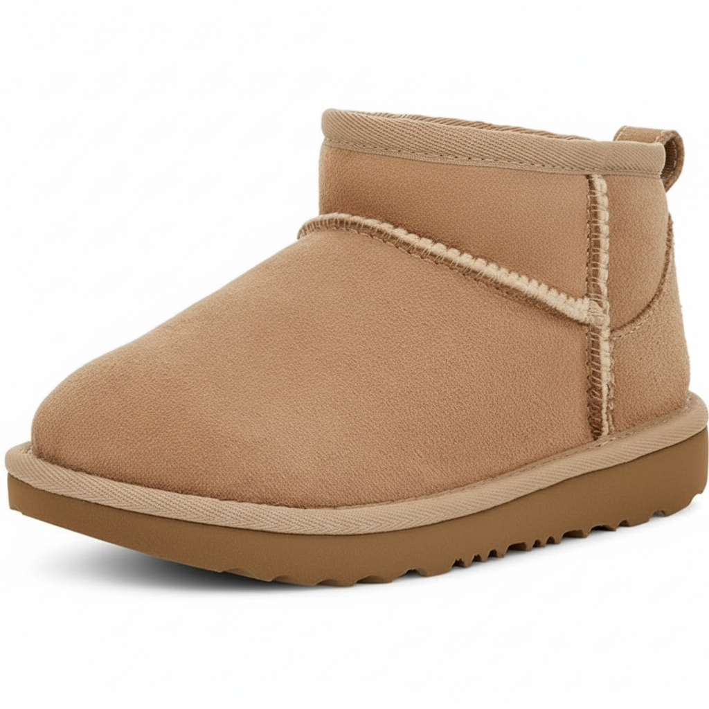 Unisex Child Classic Ultra Mini Fashion Boot