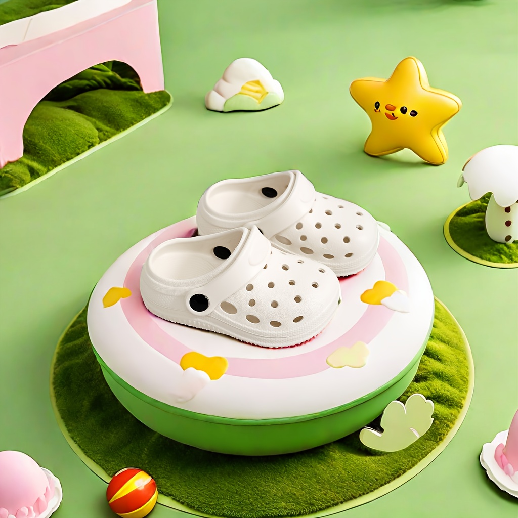 Casual Lightweight Indoor Outdoor Summer Wear Clogs For Kids