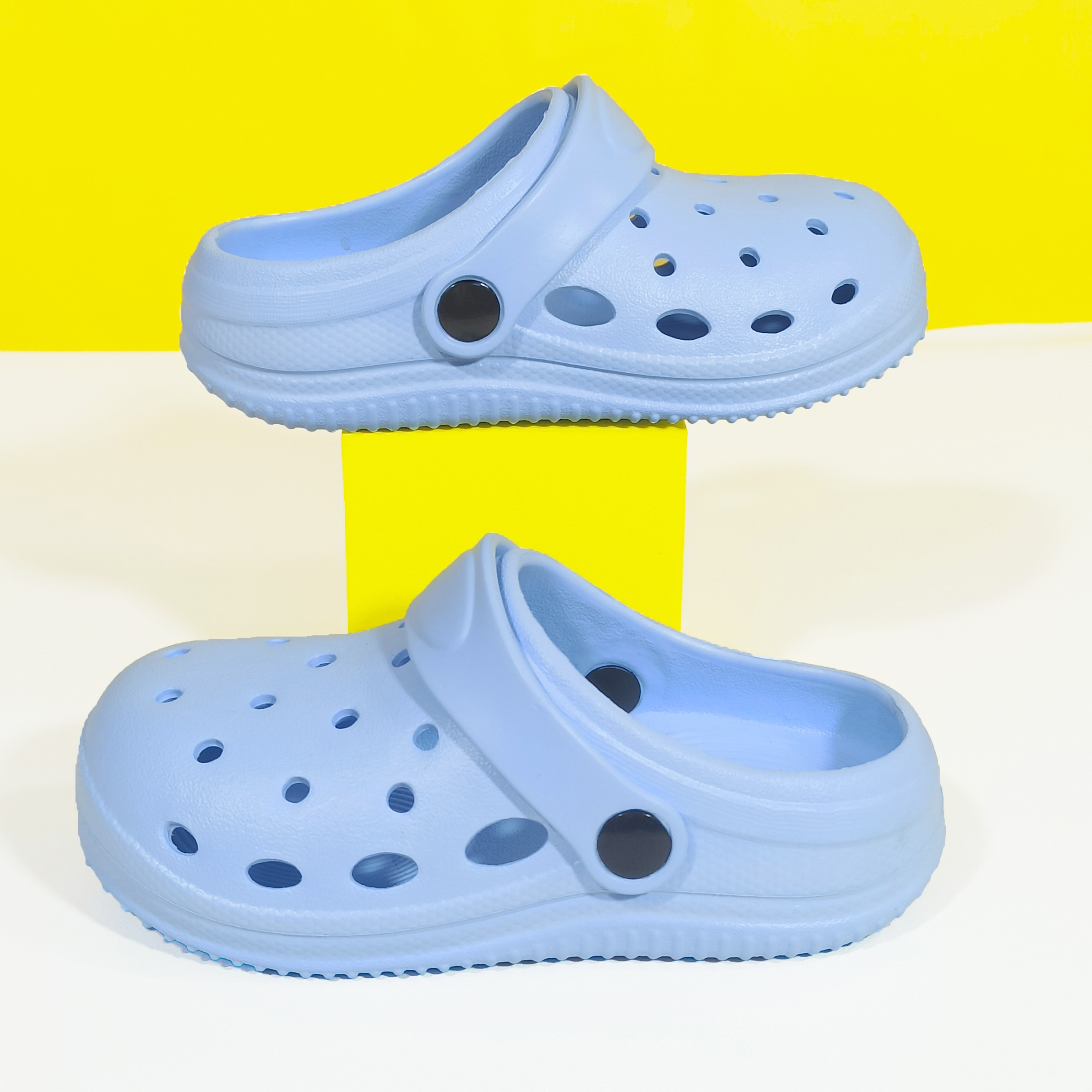 Casual Clogs For Beach And Everyday Wear For Kids