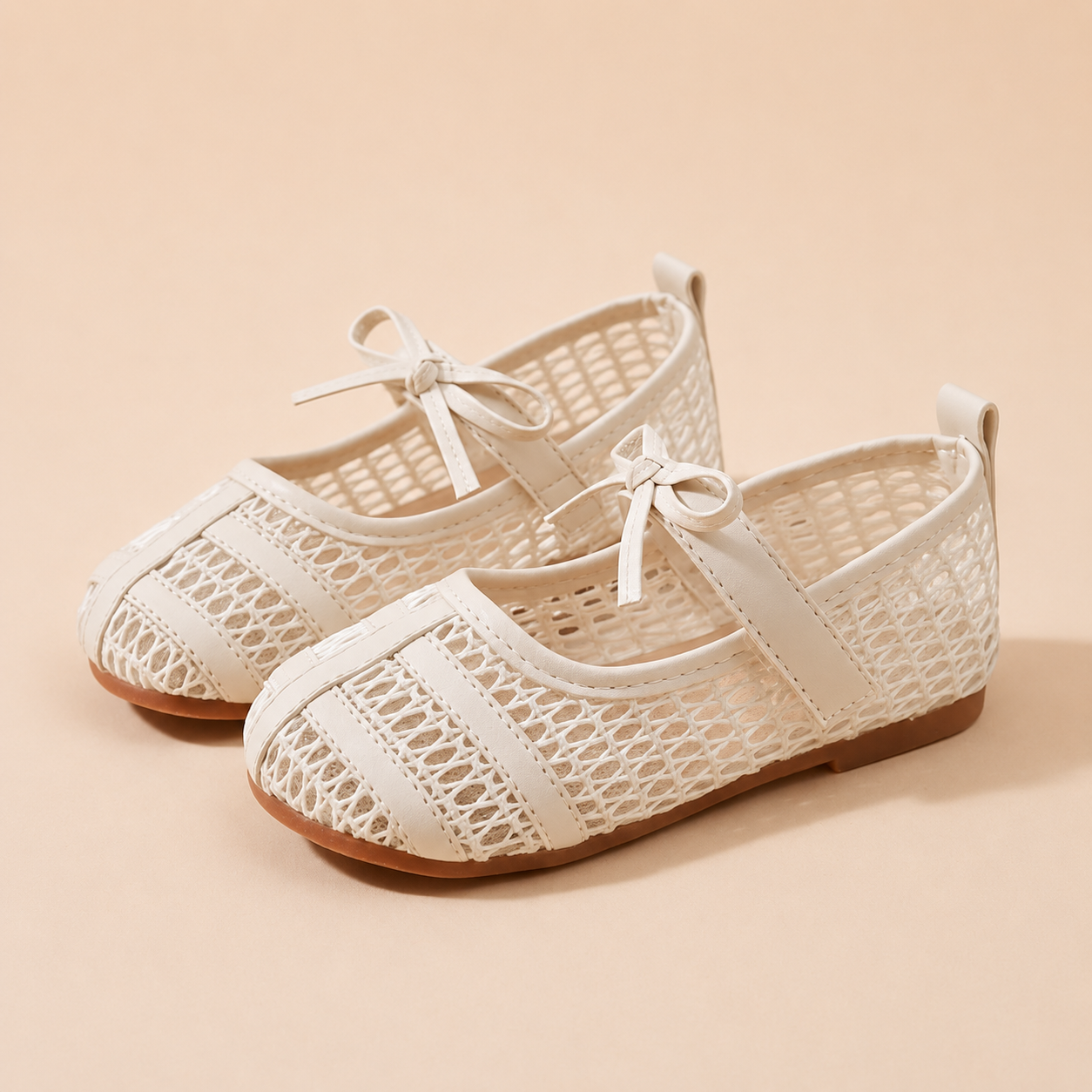 Adjustable Retro Style Fashion Sandals With Strap For Girls