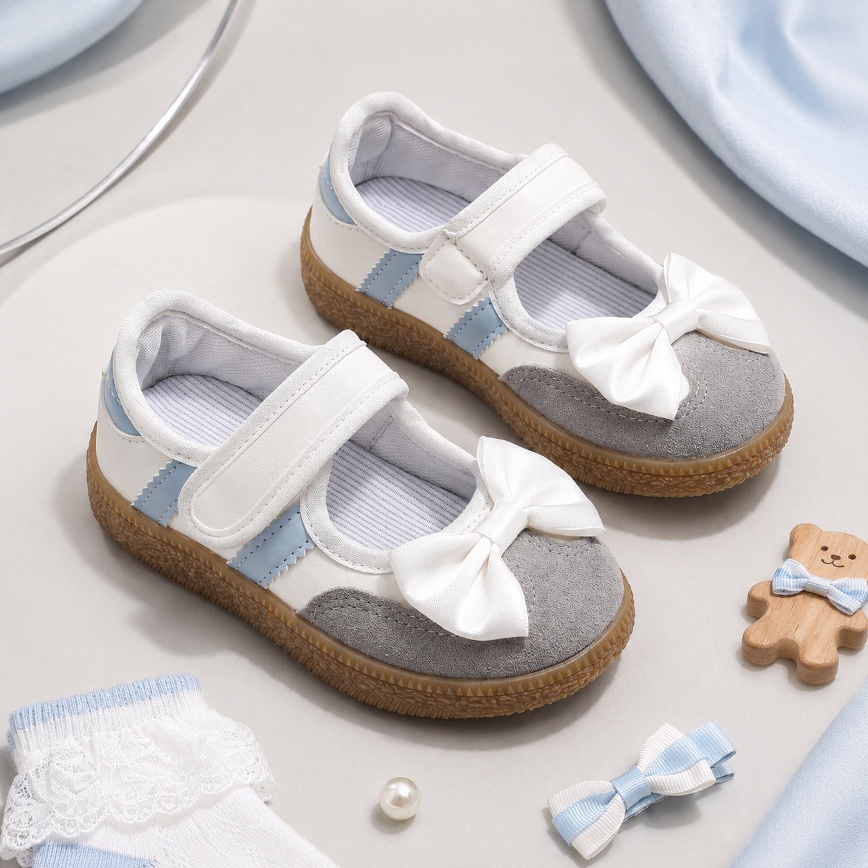Soft Sole Non Slip Hook And Loop Casual Sports Canvas Shoes For Kids