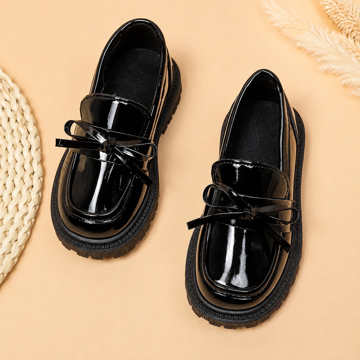 Non Slip Versatile Party And School Wear Loafers For Girls
