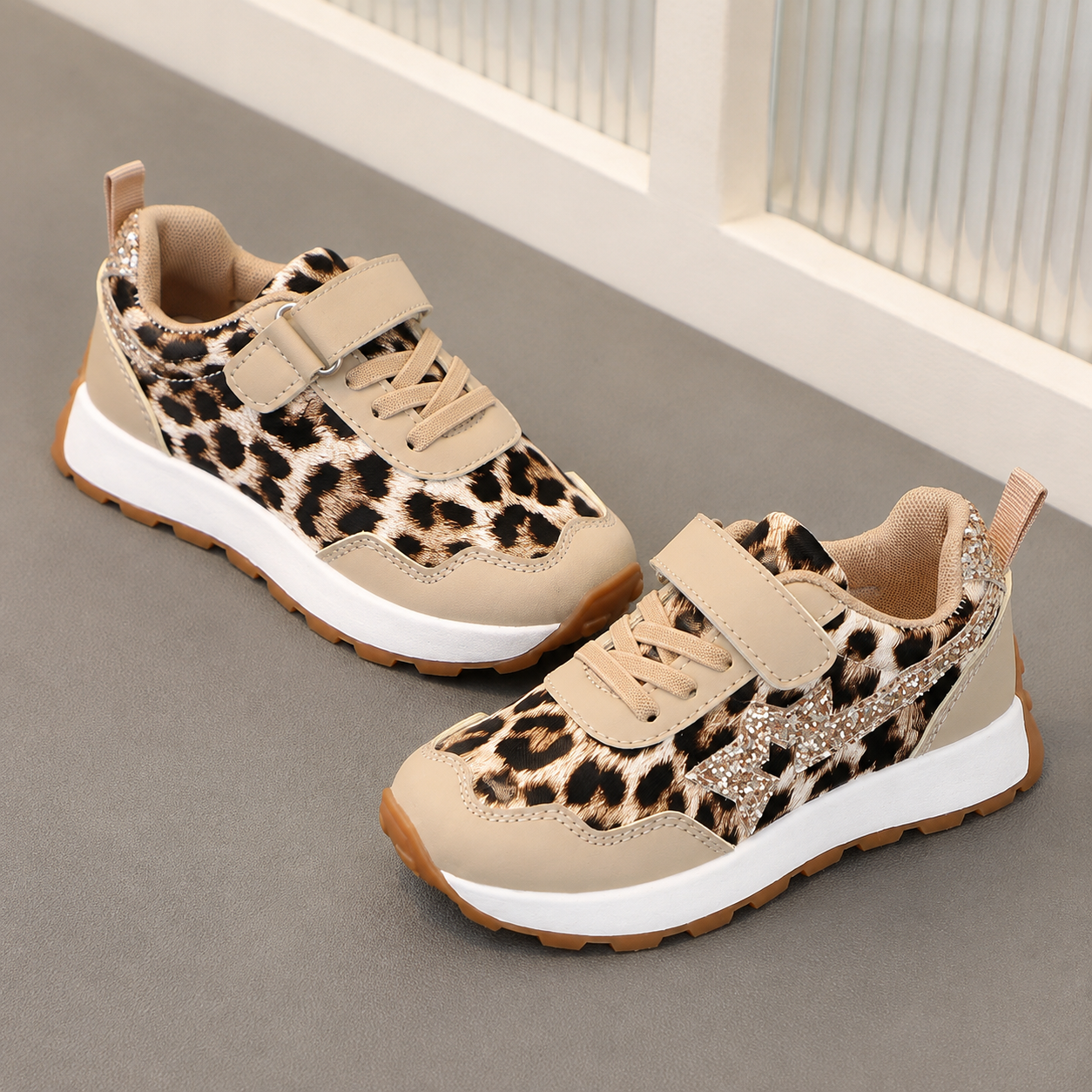 Leopard Print All Seasons Outdoor Sports Shoes For Girls