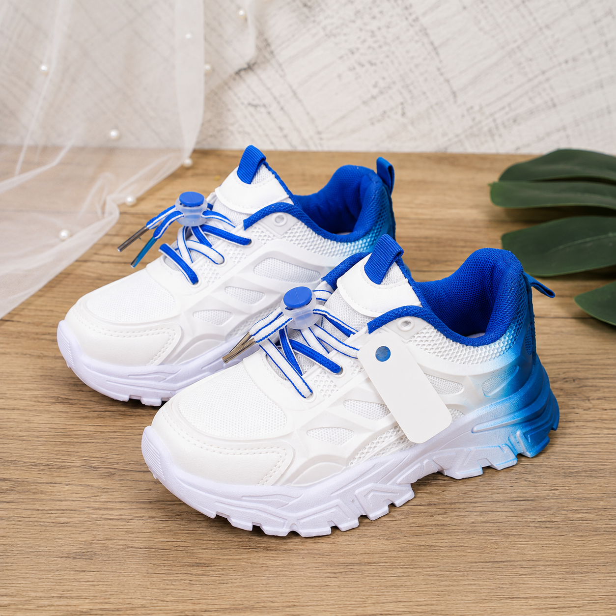 Casual Wear Athletic Sneakers Summer Sports Shoes For Girls