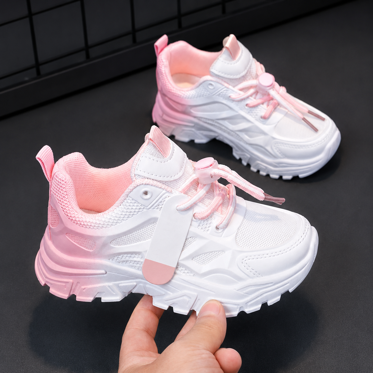 Casual Wear Athletic Sneakers Summer Sports Shoes For Girls