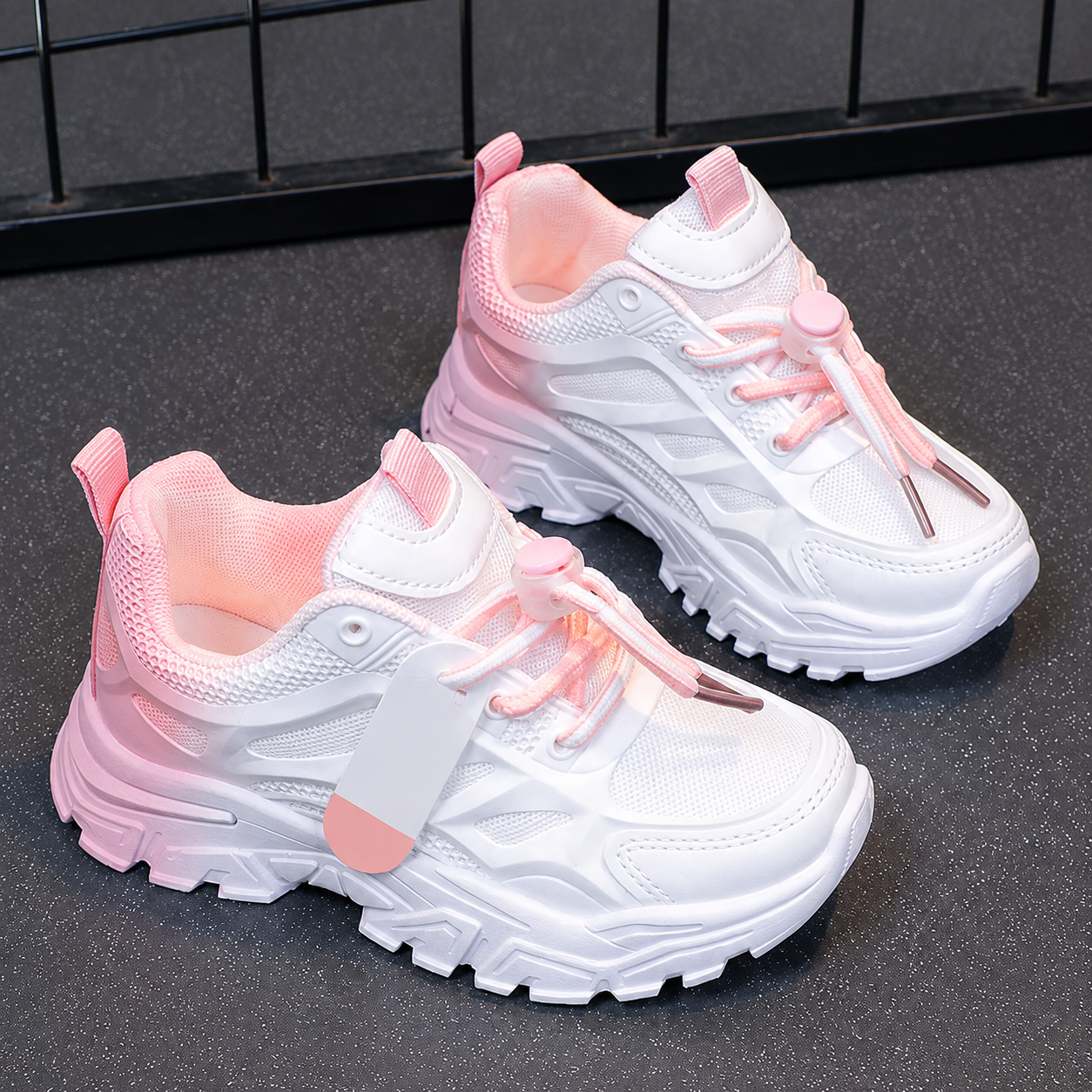 Casual Wear Athletic Sneakers Summer Sports Shoes For Girls
