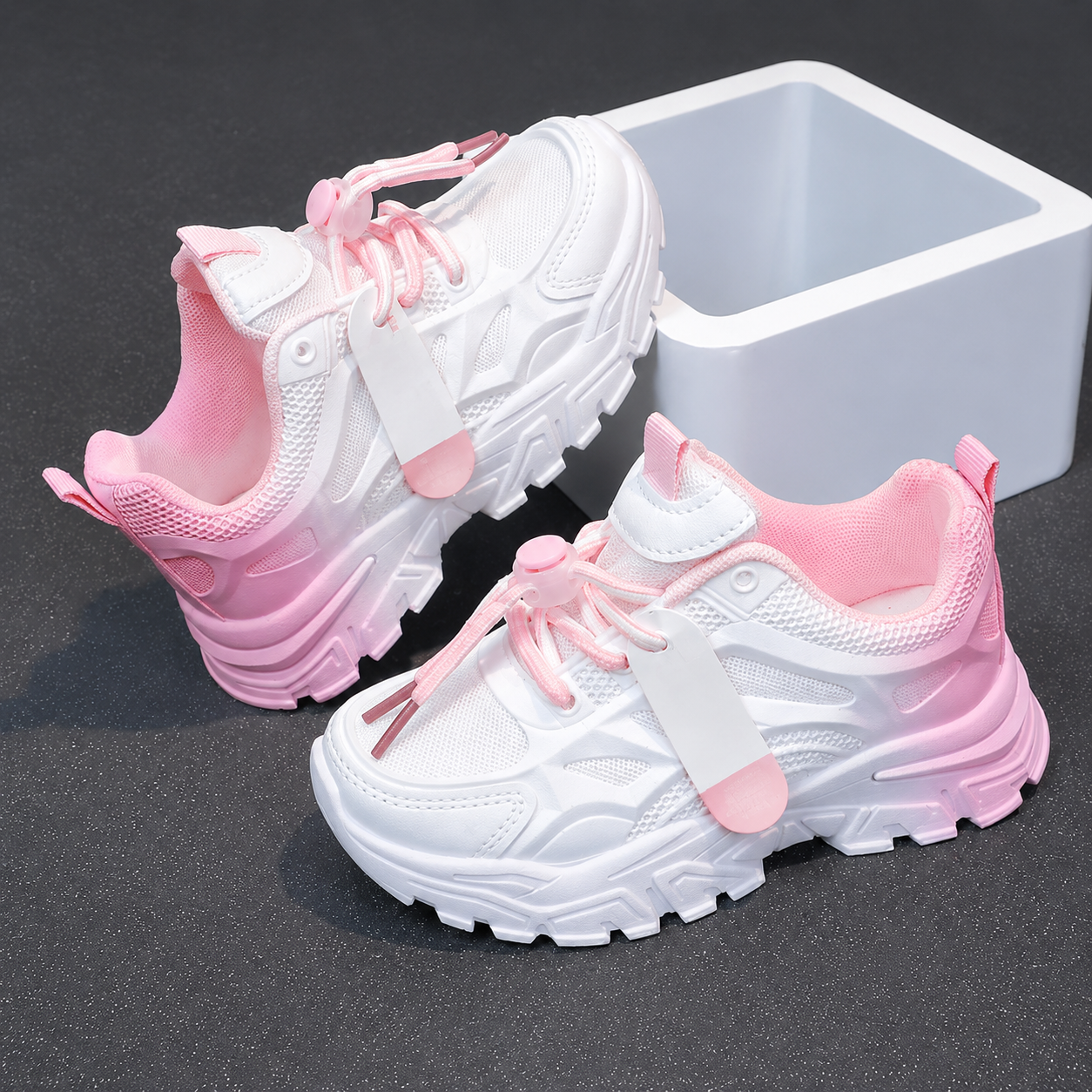 Casual Wear Athletic Sneakers Summer Sports Shoes For Girls