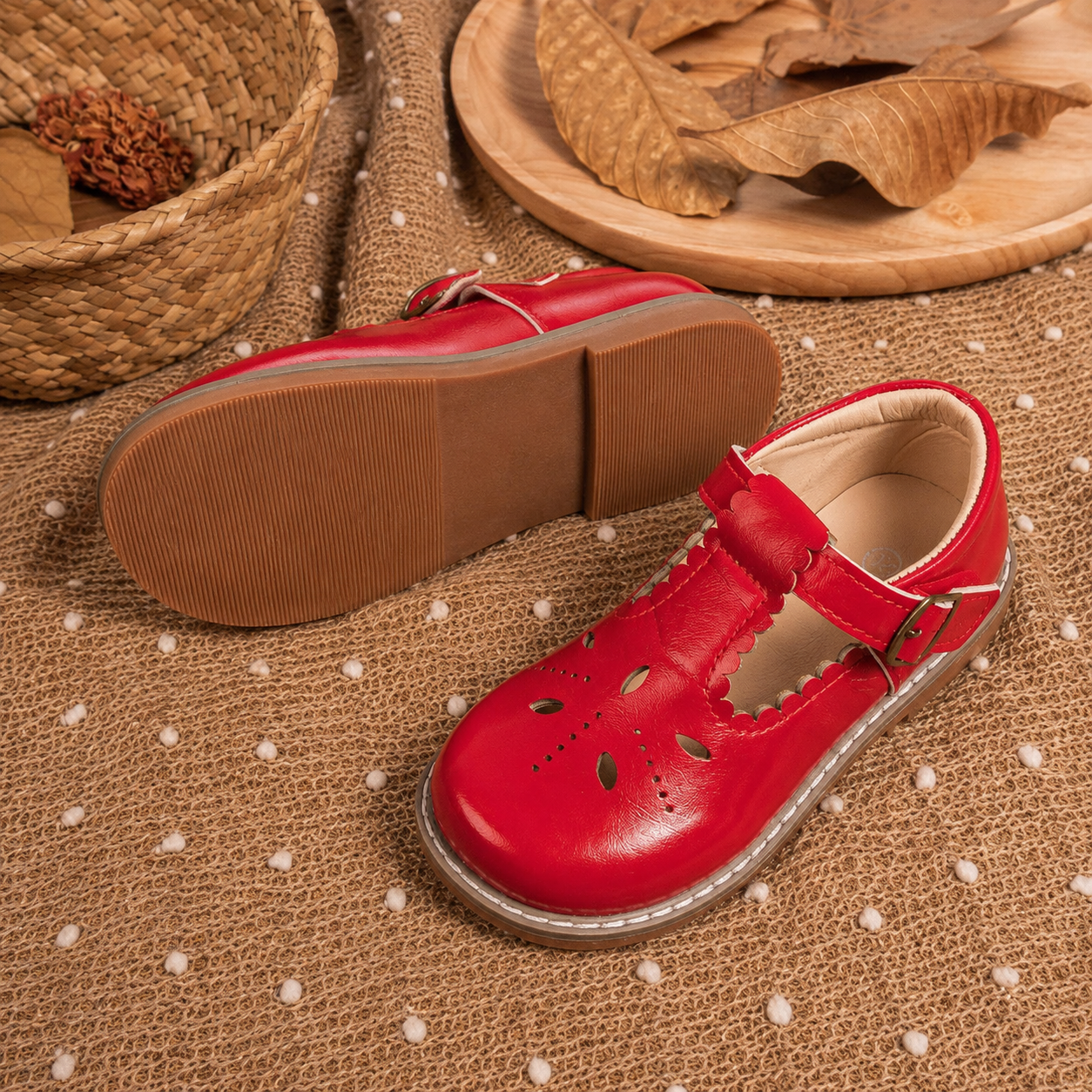 Casual Flat Fashionable Daily Wear Shoes For Girls