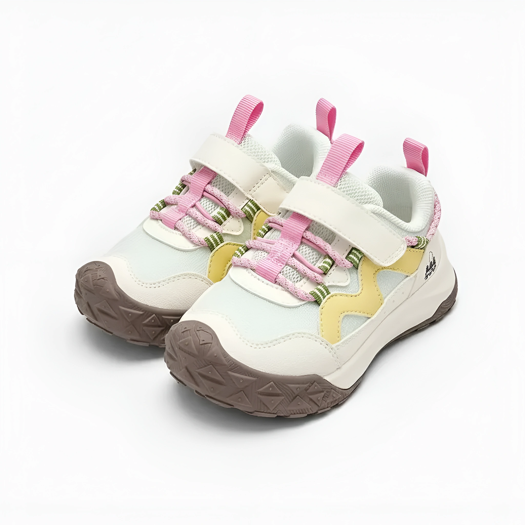 Baby First Walker Sneakers 2026 Fashion Outdoor Breathable Shoes for Boys & Girls with Velcro Strap & TPU Heel Support