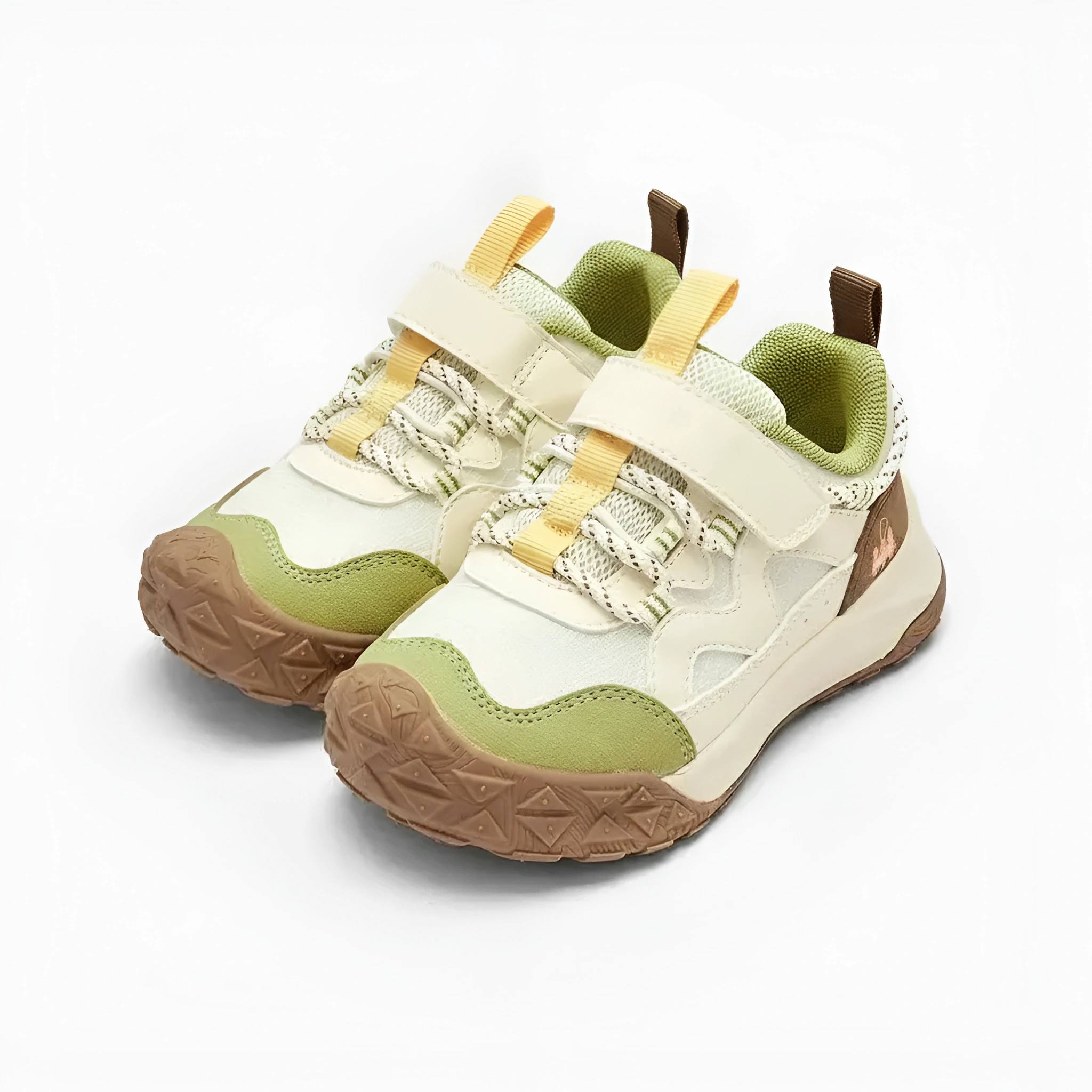 Baby First Walker Sneakers 2026 Fashion Outdoor Breathable Shoes for Boys & Girls with Velcro Strap & TPU Heel Support