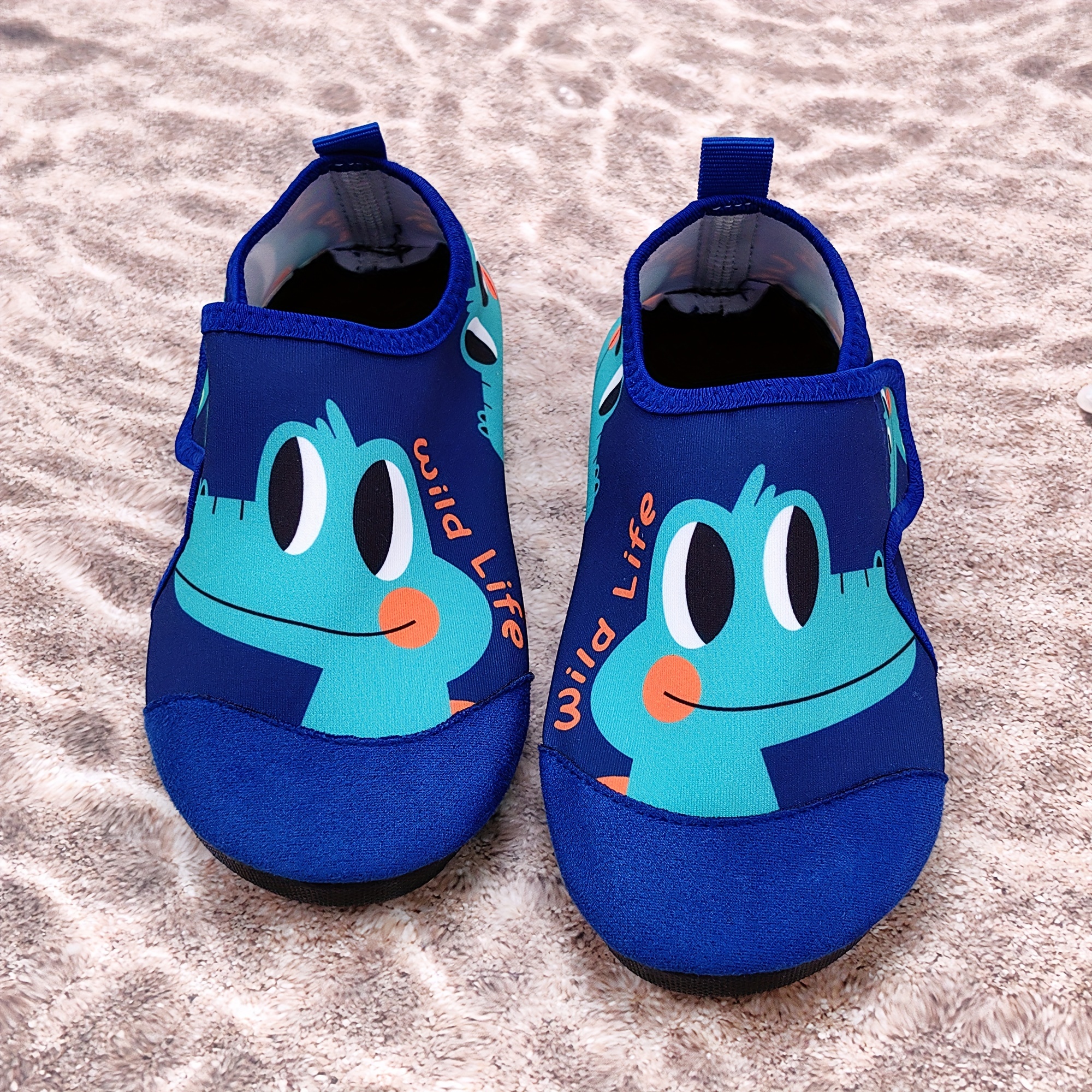 Lightweight Cartoon Water Shoes For Girls