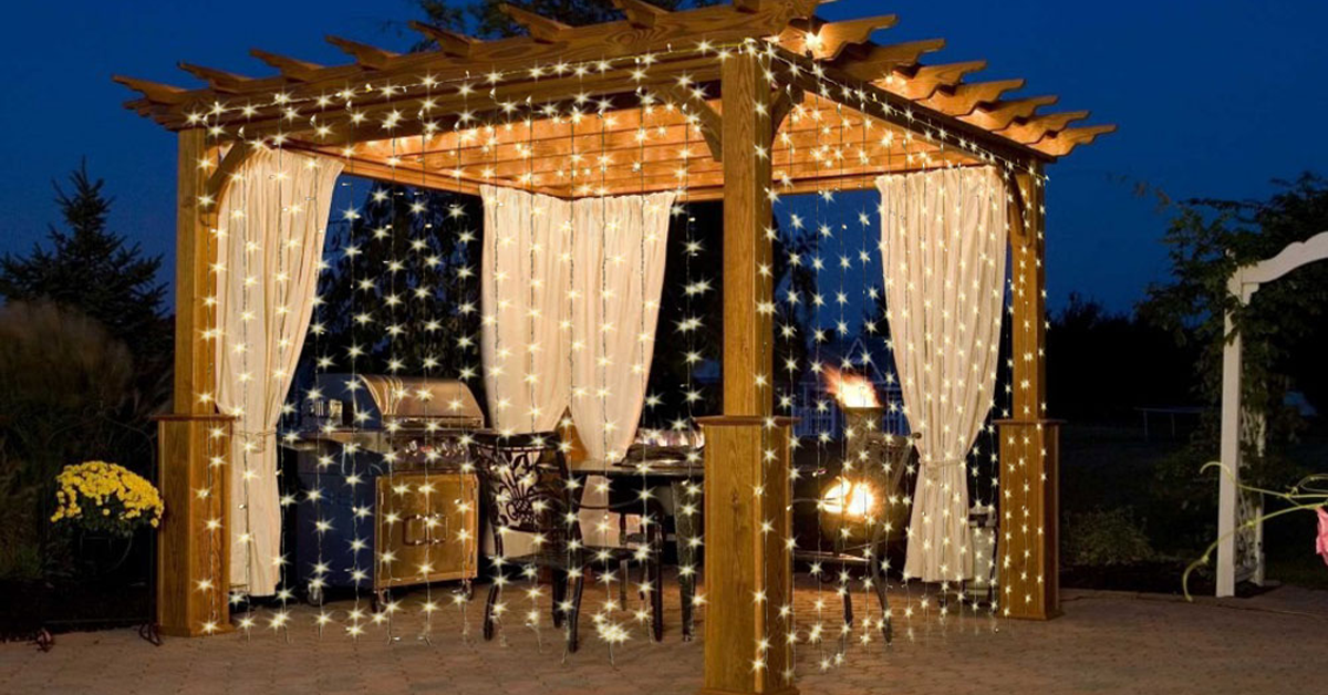 10Ft. 300-LED Warm White String Curtain Light-LED Solar Fairy Lights