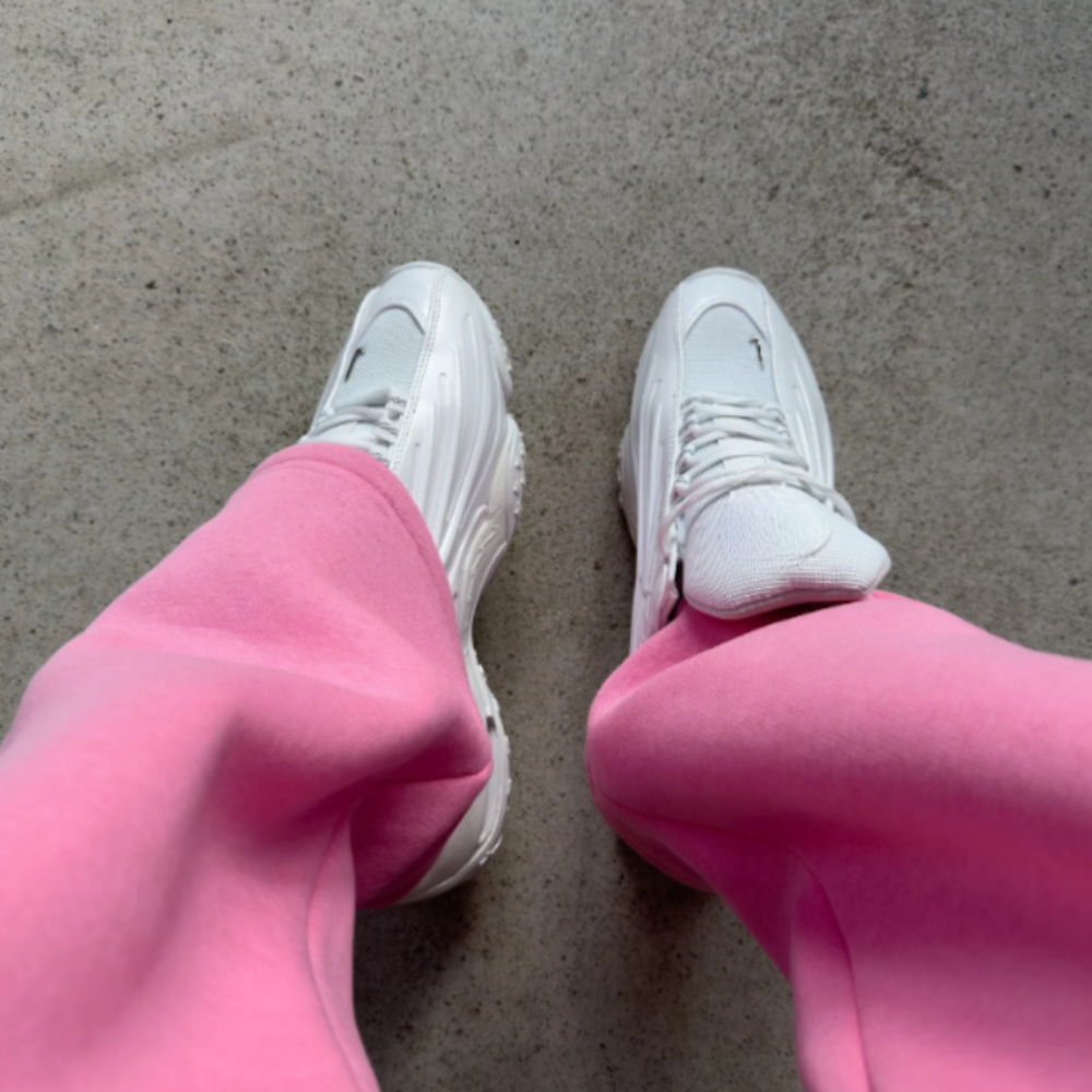 Tapered Zipper Hem Sweatpants-Legletic