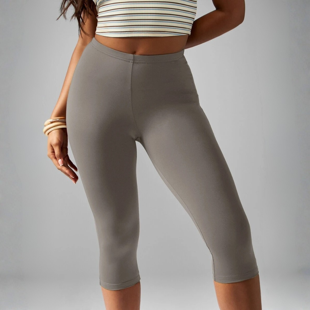 High Rise Compression Capri Workout Leggings For Women