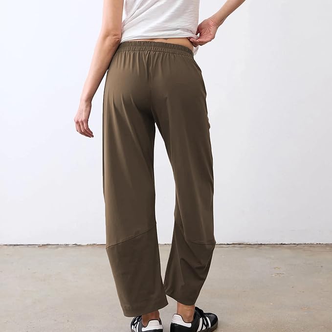 Mid Rise Tapered Pants With Pockets For Women