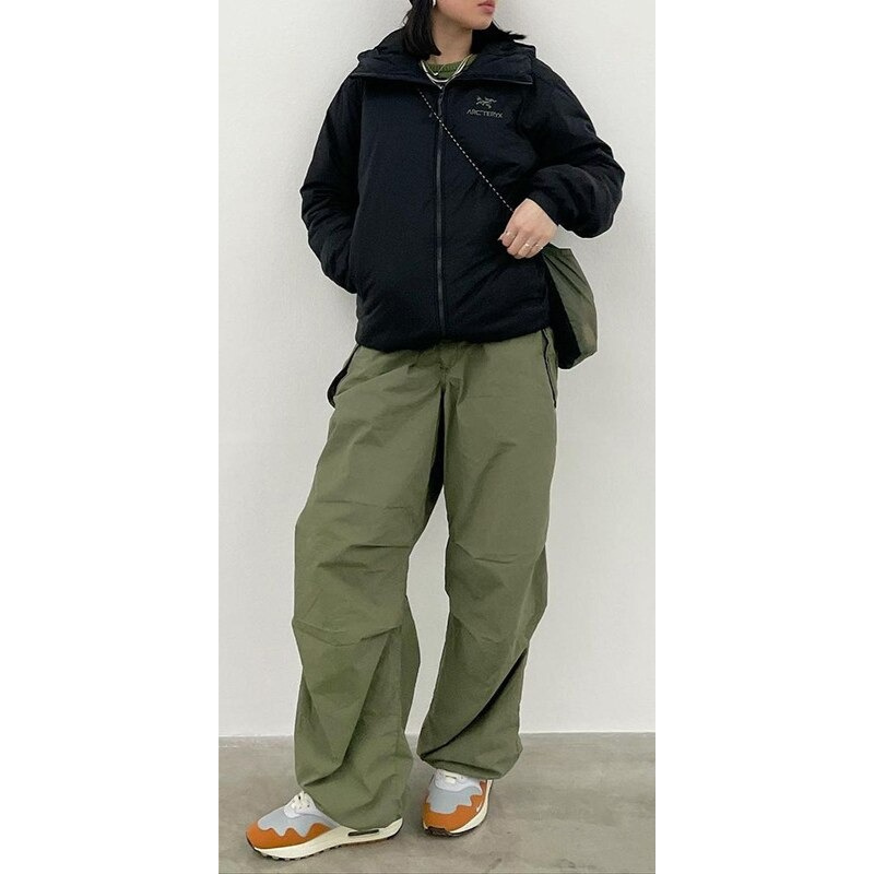 Women's Straight Oversized Baggy Cargo Pants With Pockets-Legletic
