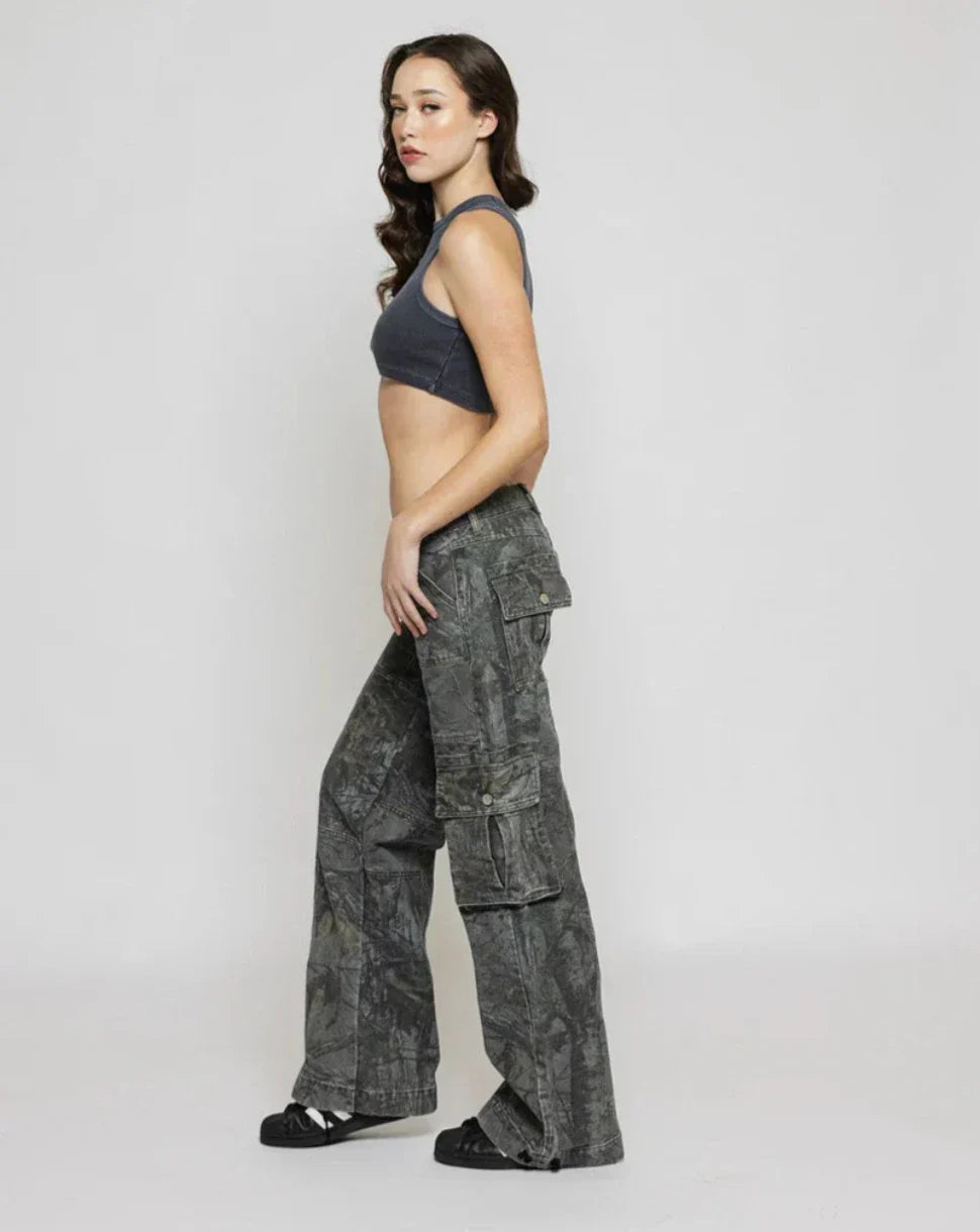 Camo Patterned Cargo Pants-Legletic