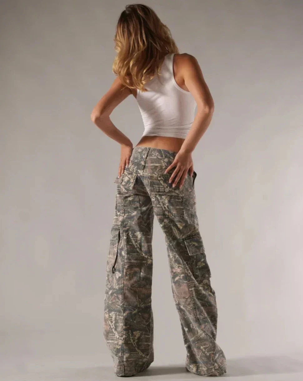 Camo Patterned Cargo Pants-Legletic