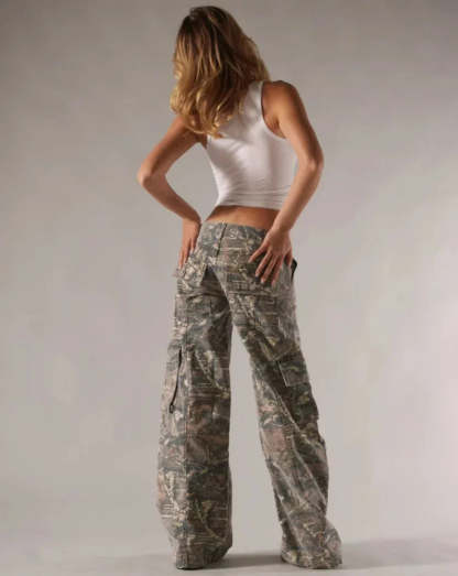 Camo Patterned Cargo Pants-Legletic