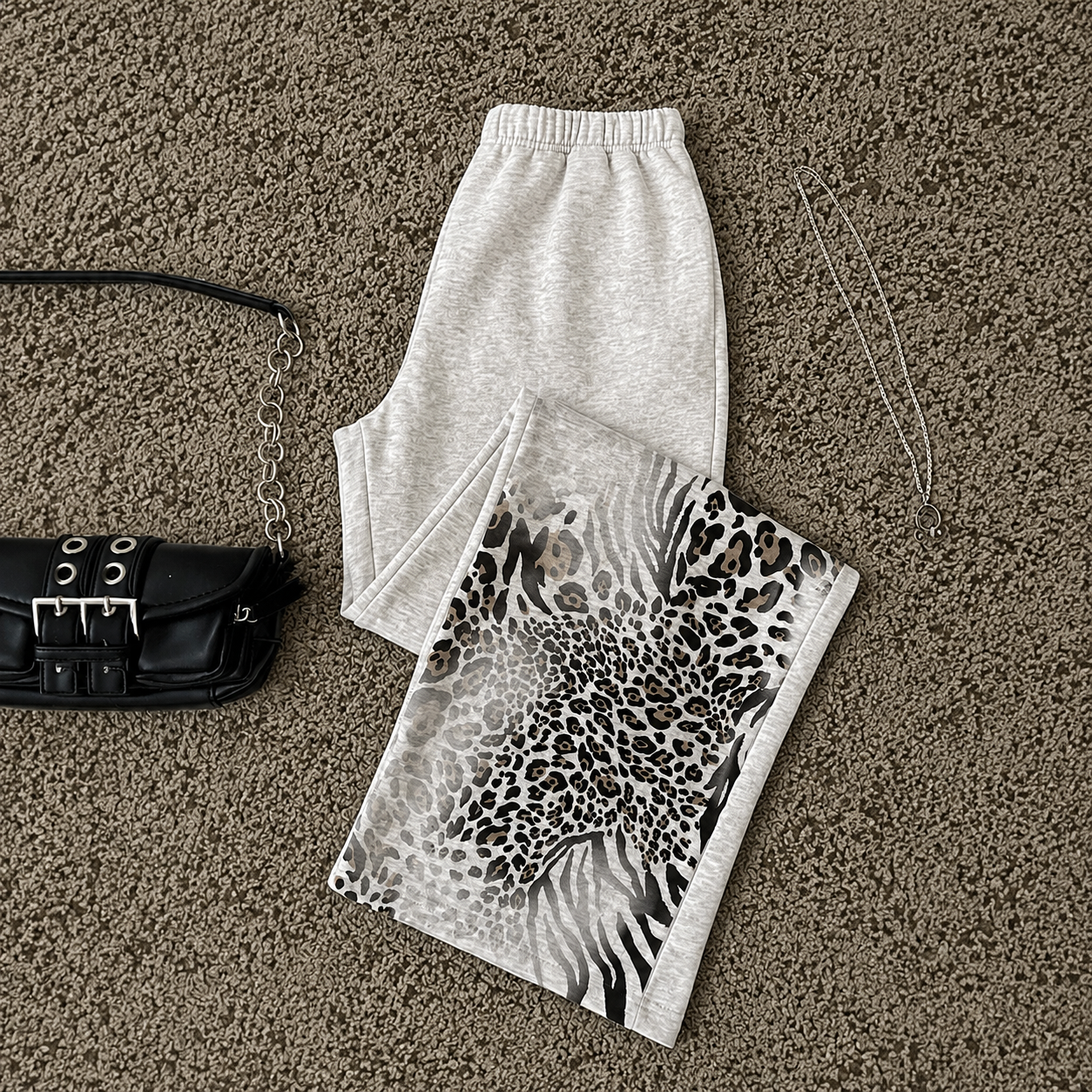 Low Rise Leopard Print Vintage Themed Pants
