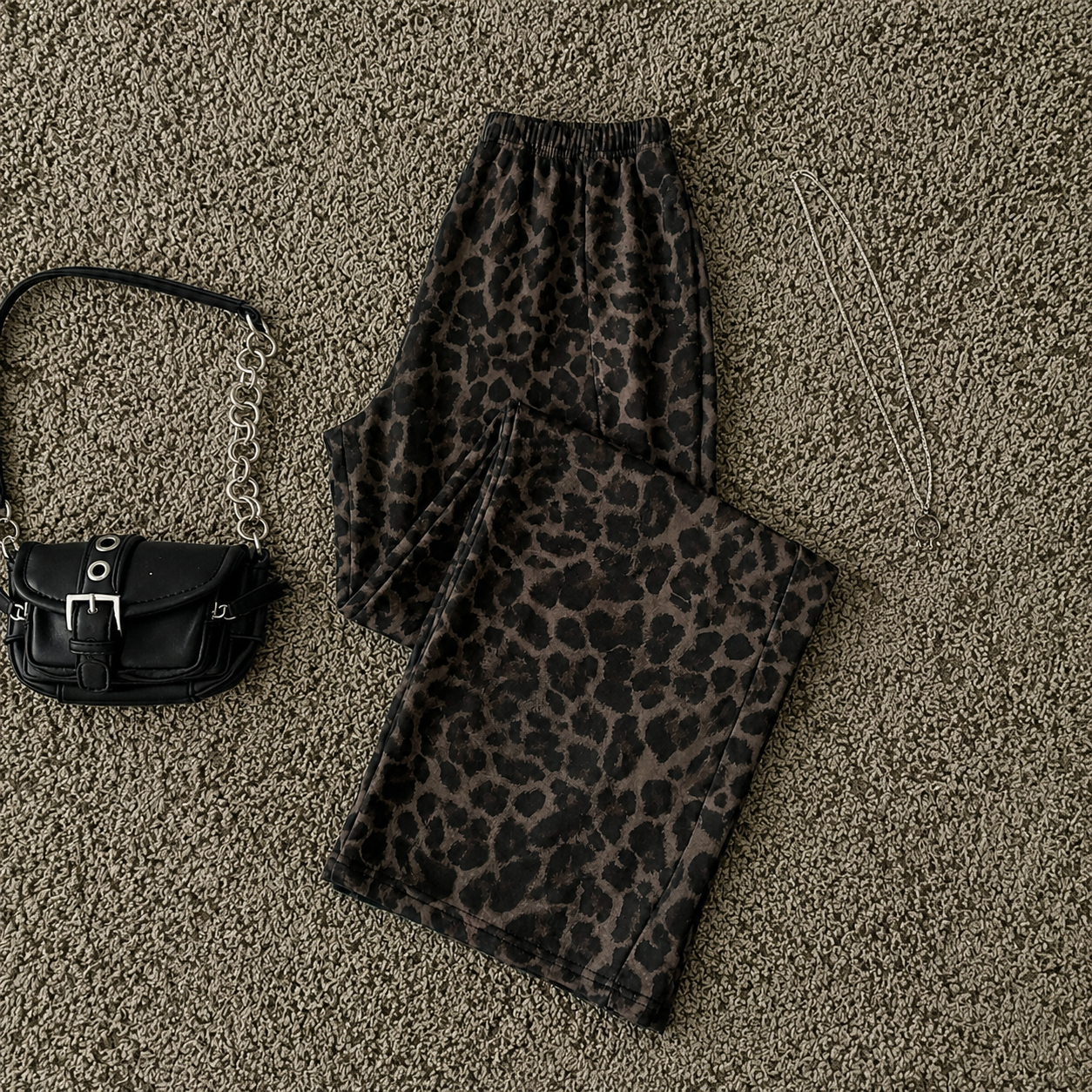 Low Rise Leopard Print Vintage Themed Pants