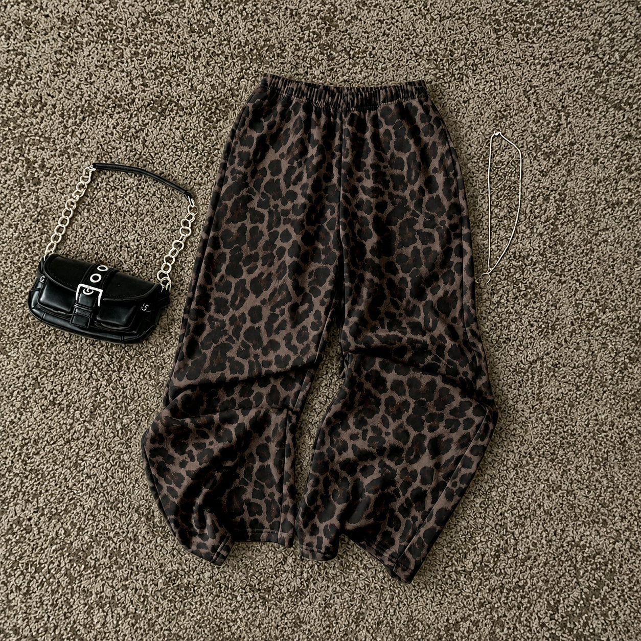 Low Rise Leopard Print Vintage Themed Pants