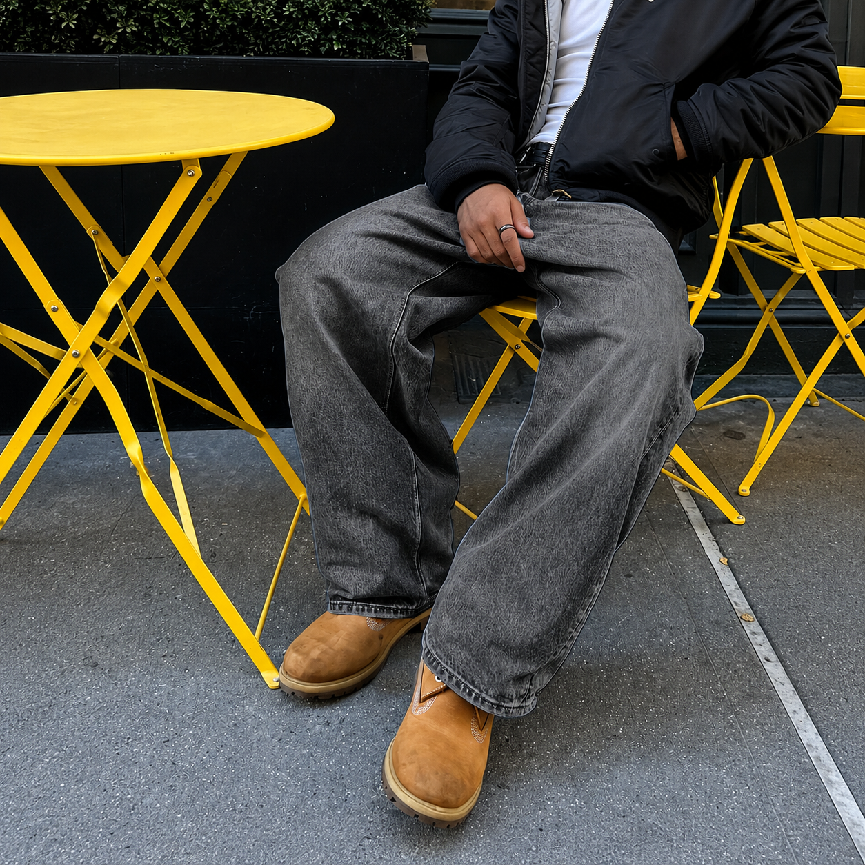 Versatile Loose Vintage Themed Denim Jeans For Men