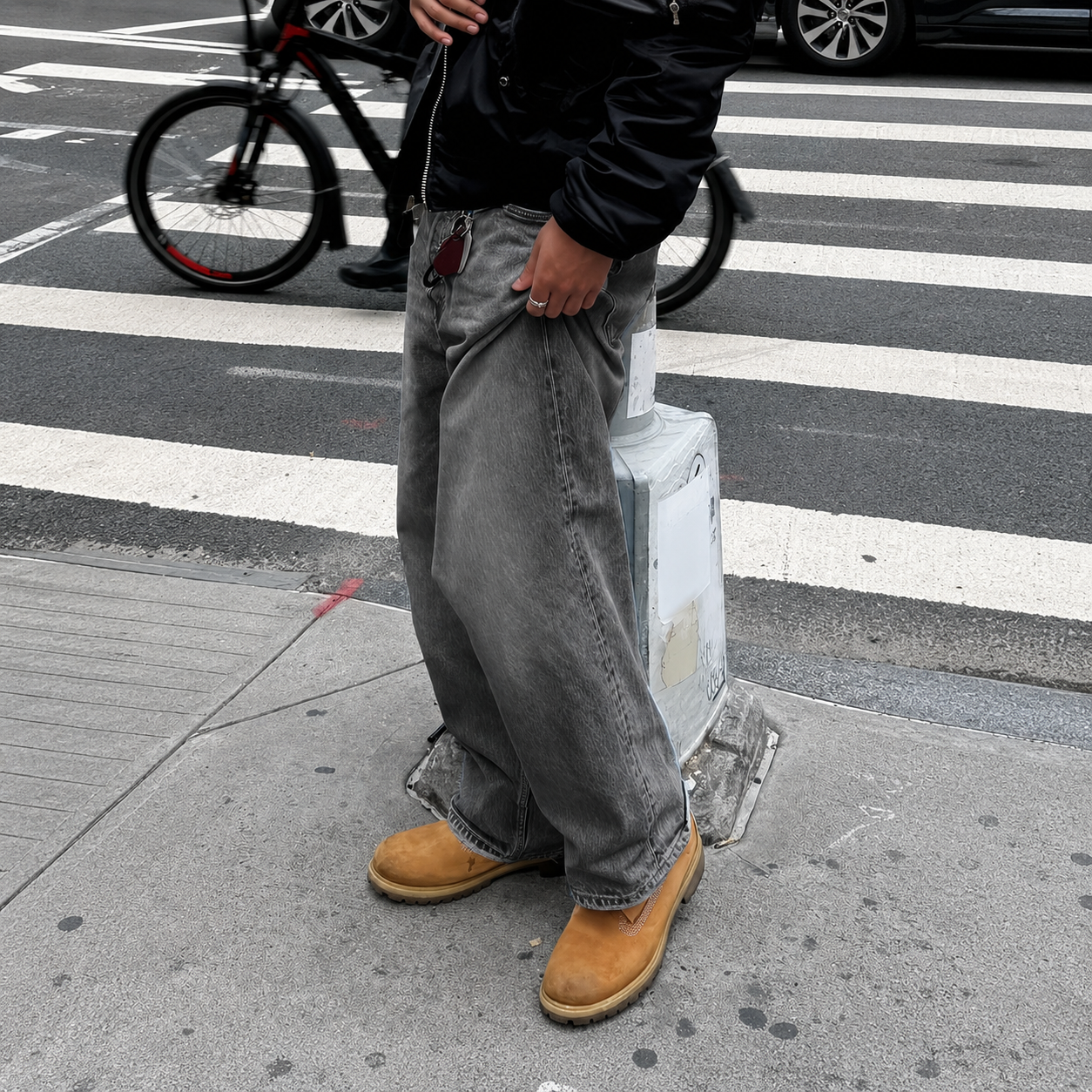 Versatile Loose Vintage Themed Denim Jeans For Men