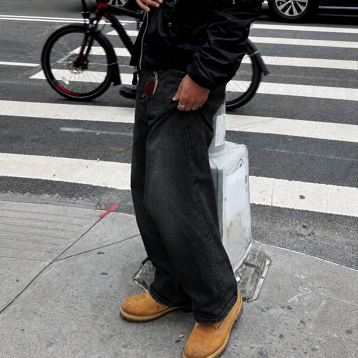 Versatile Loose Vintage Themed Denim Jeans For Men