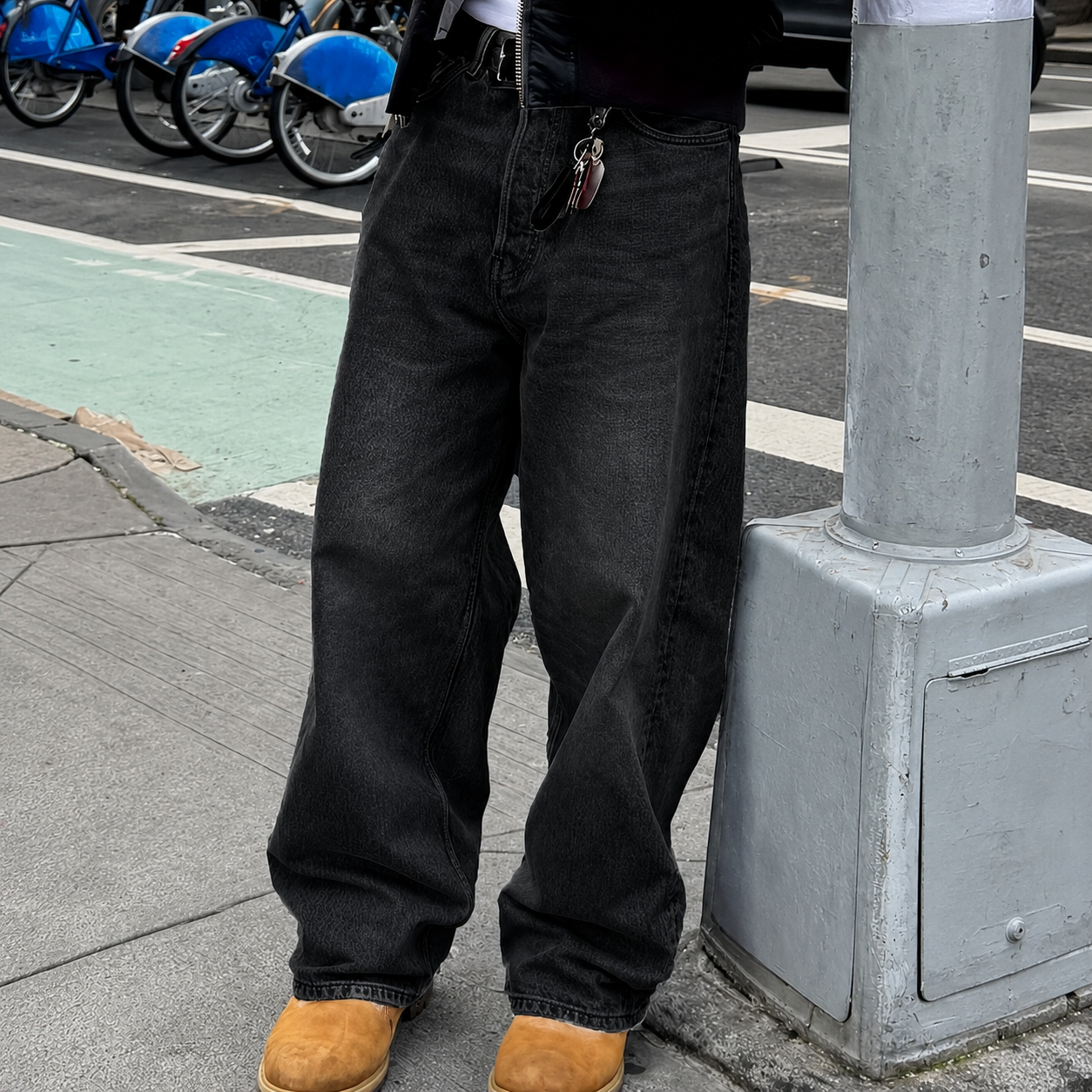 Versatile Loose Vintage Themed Denim Jeans For Men