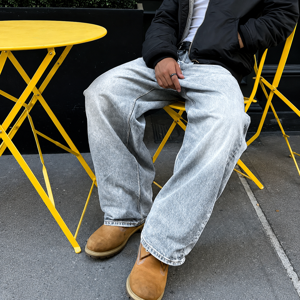 Versatile Loose Vintage Themed Denim Jeans For Men