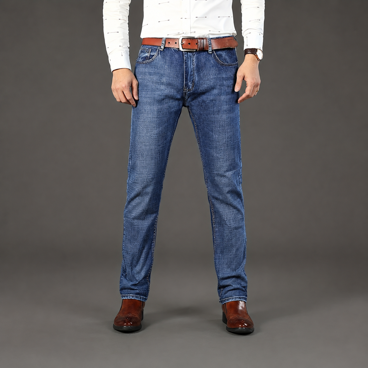 Comfortable Straight Length Denim Jeans For Men
