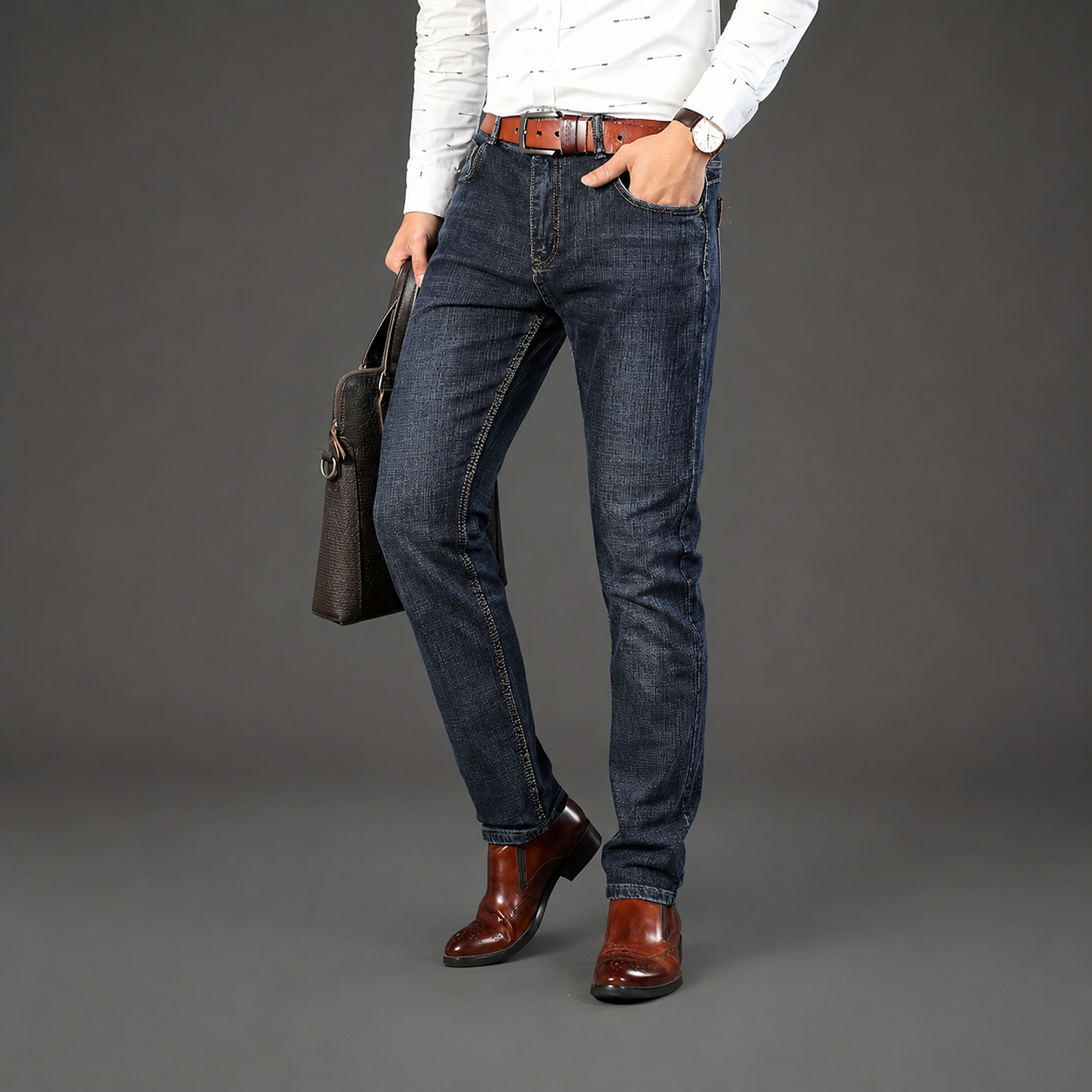 Comfortable Straight Length Denim Jeans For Men