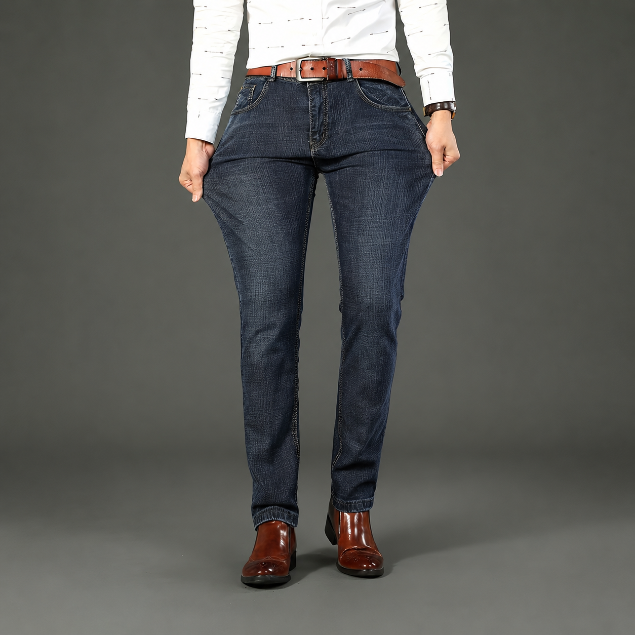Comfortable Straight Length Denim Jeans For Men