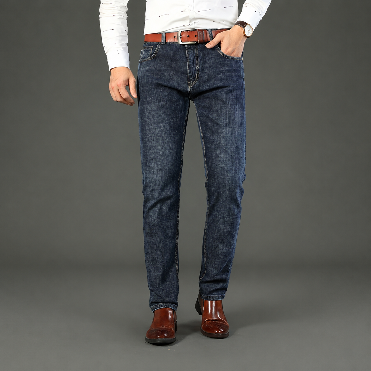 Comfortable Straight Length Denim Jeans For Men