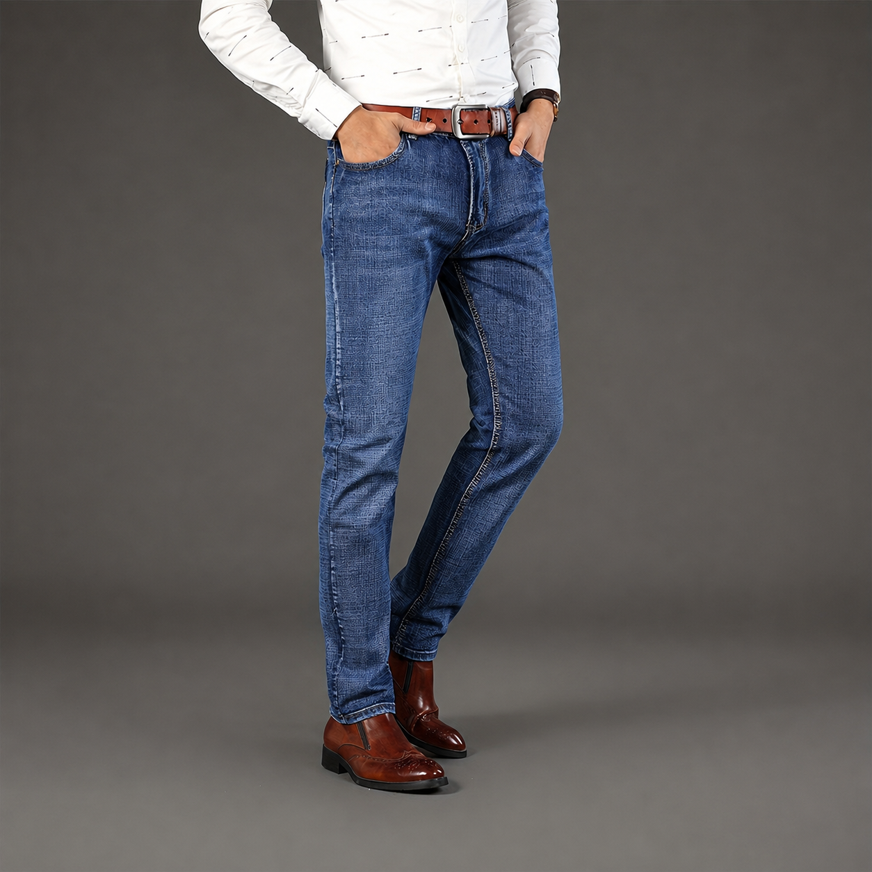 Comfortable Straight Length Denim Jeans For Men