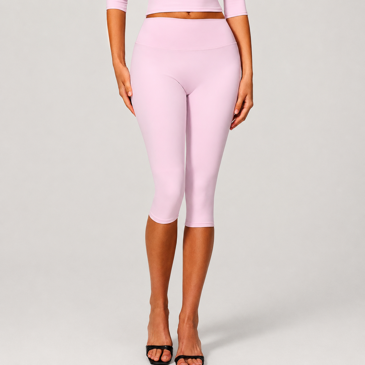 Cropped Stretch Leggings with Supportive Fit for Women