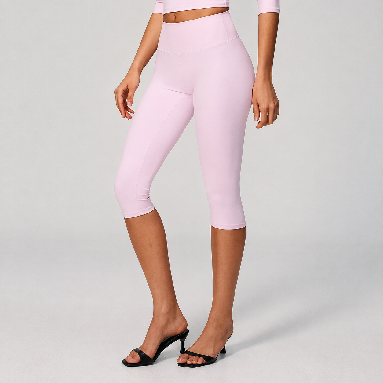 Cropped Stretch Leggings with Supportive Fit for Women