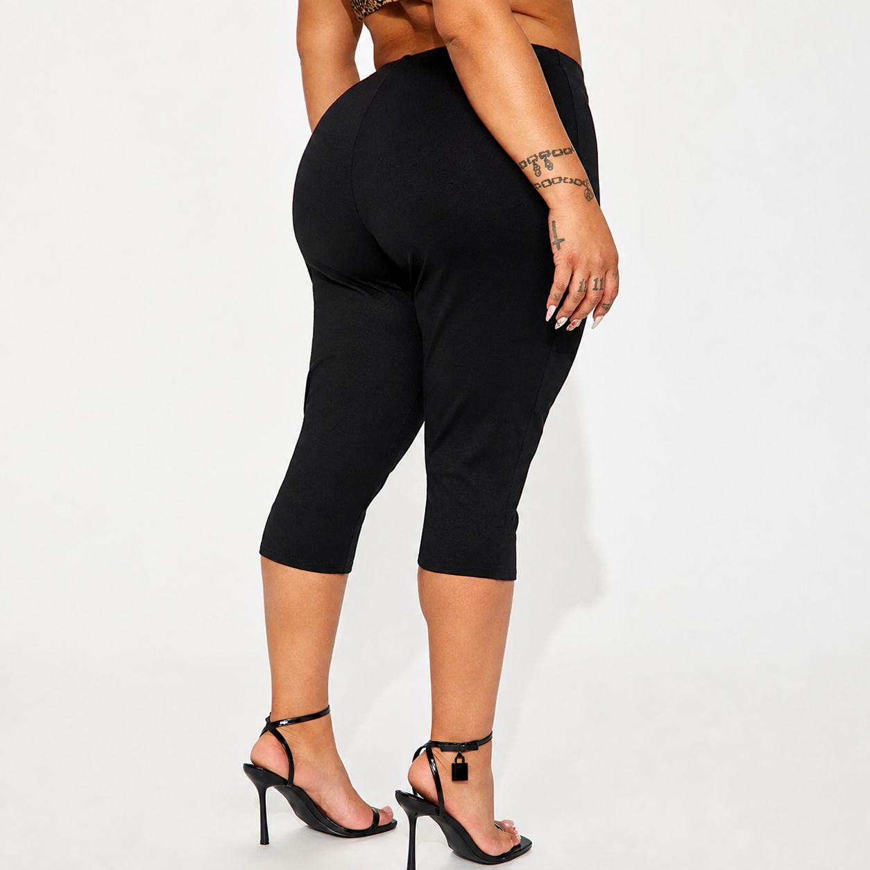 High Rise Stretch Capri Pants For Casual Daily Wear For Women