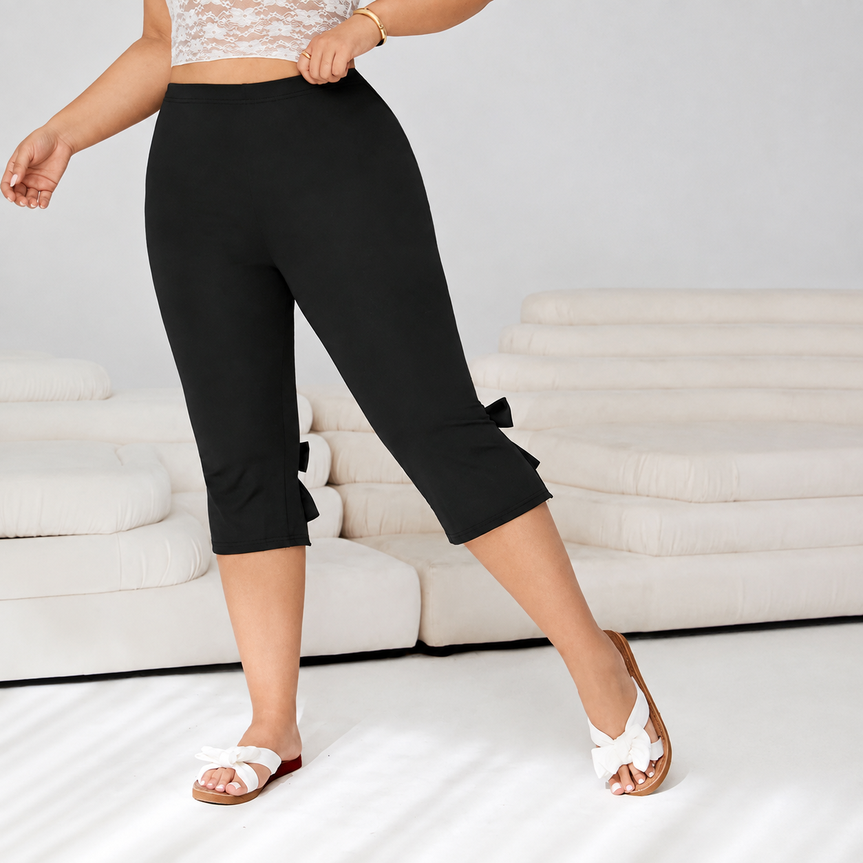 Plus Size Capri Pants With Bow Detail