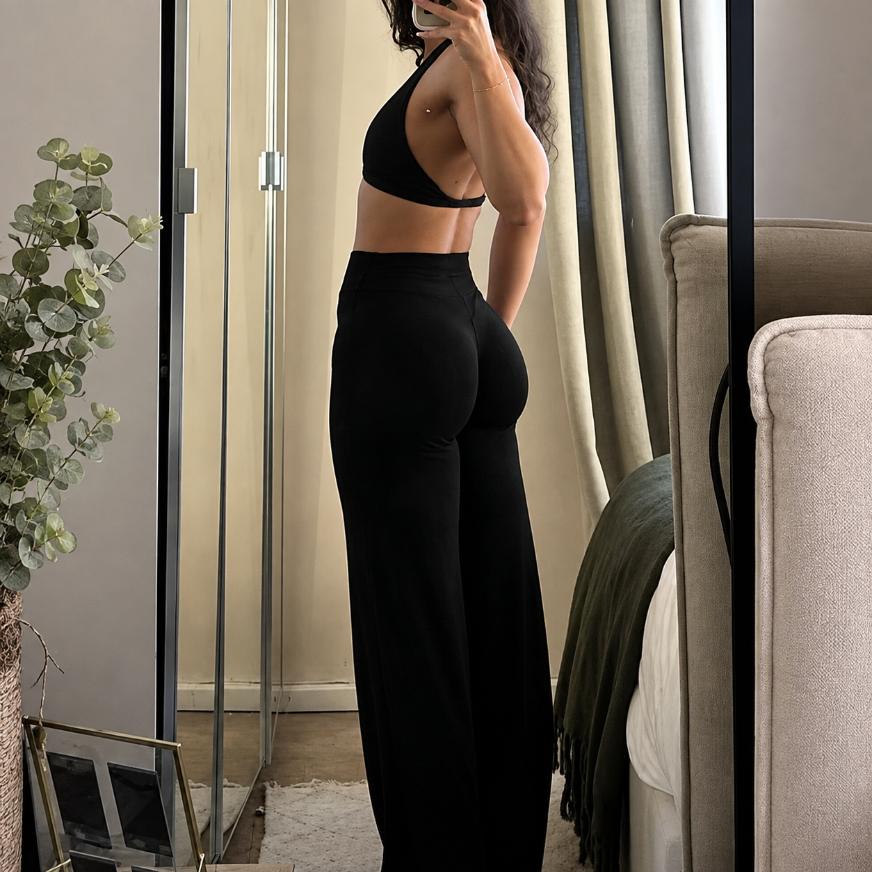 Solid Colored Modern Slim Fit Flare Pants For Women