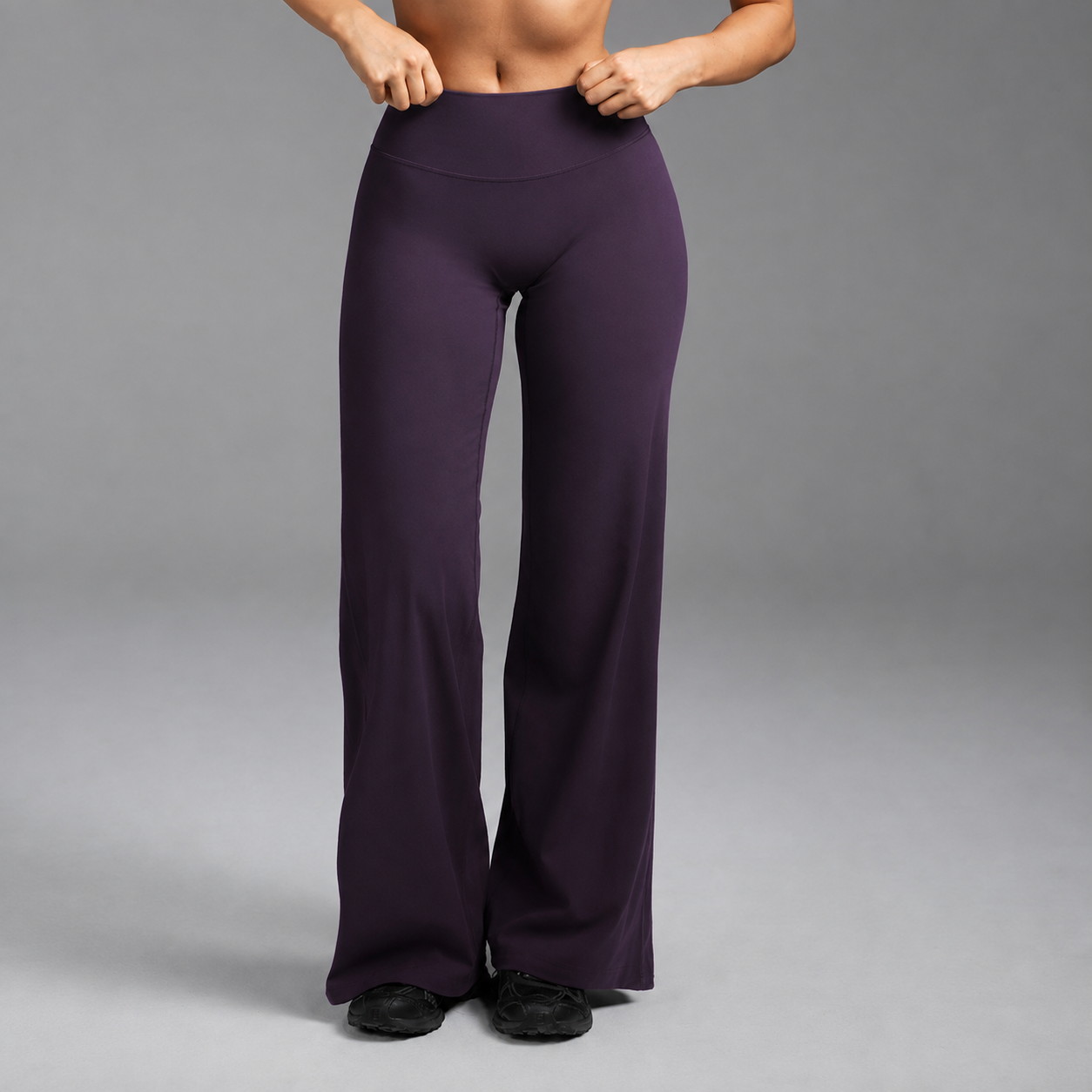 Stretchy Flared Pants For Workouts And Daily Wear