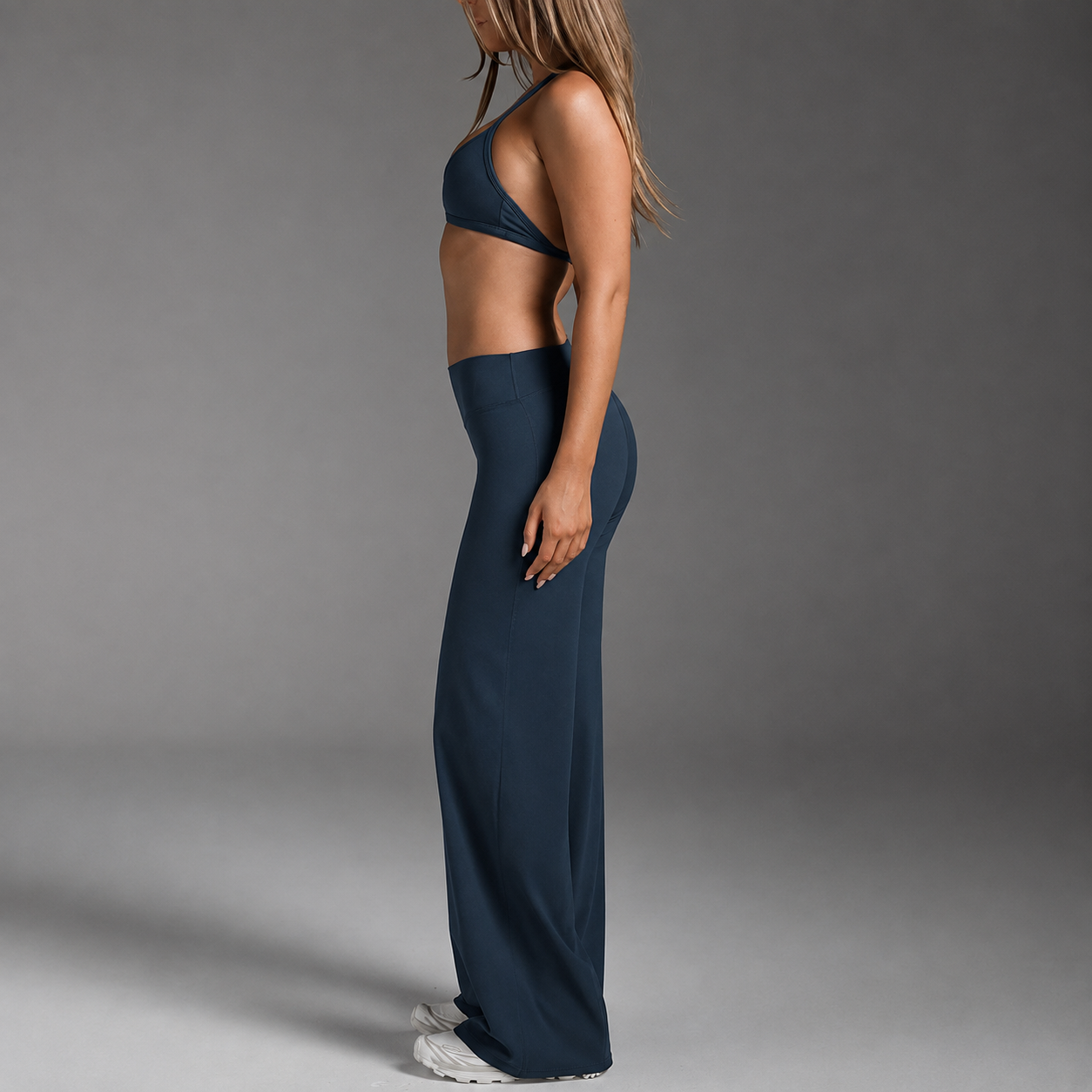 Solid Colored Modern Slim Fit Flare Pants For Women