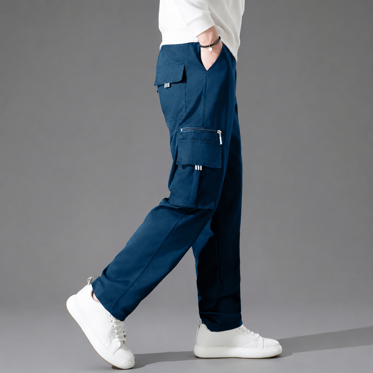 Casual Loose Fit Cargo Trousers With Multiple Pockets For Men