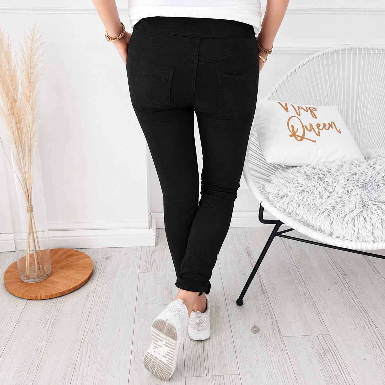 Casual Solid Colored Drawstring Pants For Women
