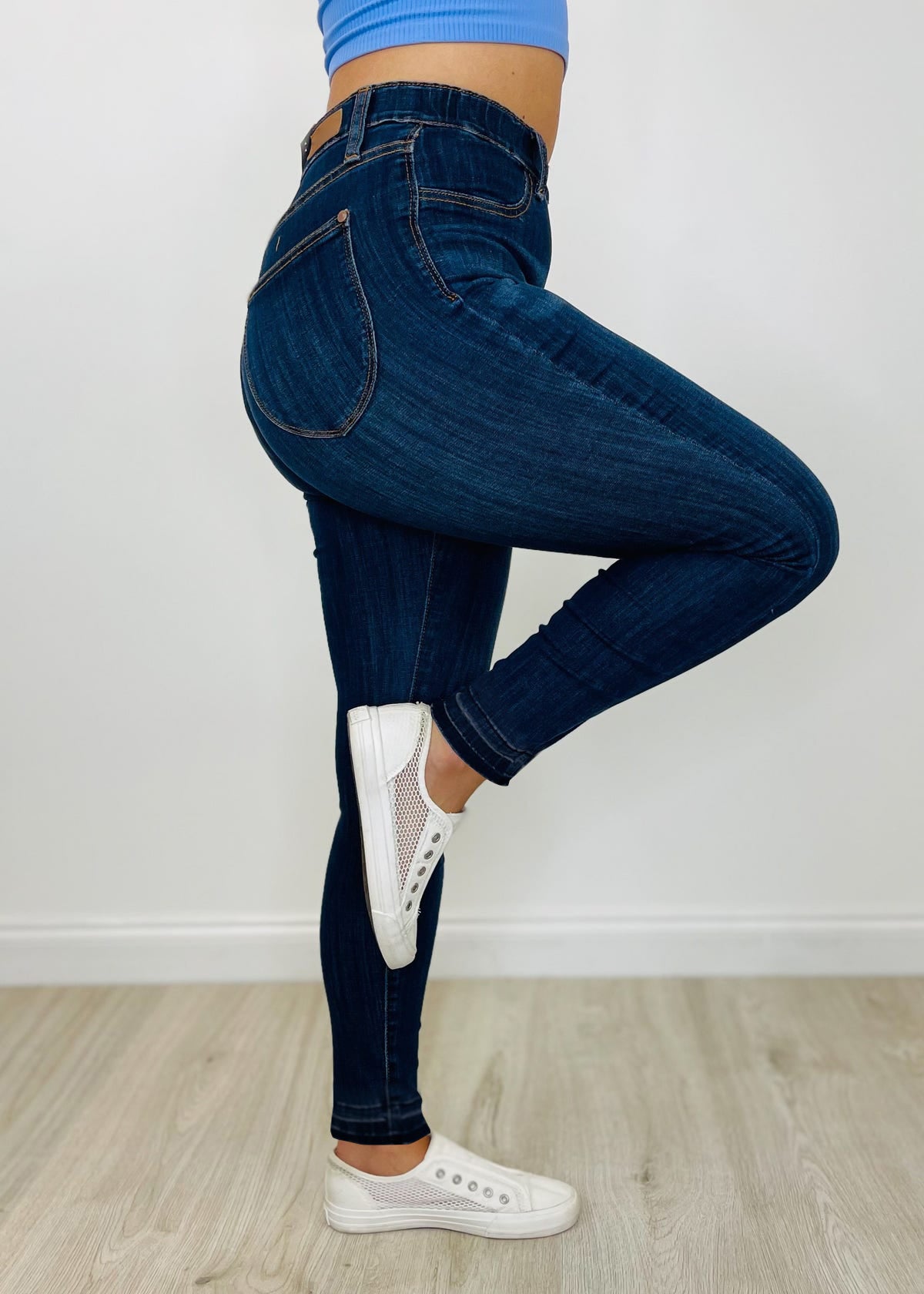 Pull On Skinny Jeans-Legletic