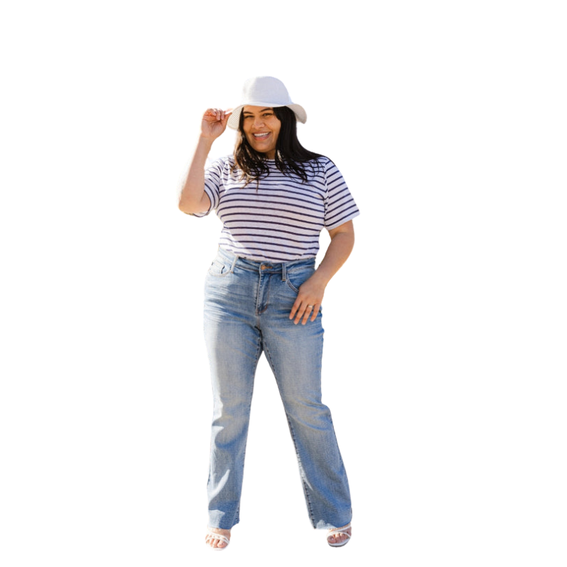 Mid Rise  Tummy Tuck Bootcut Jeans-Legletic