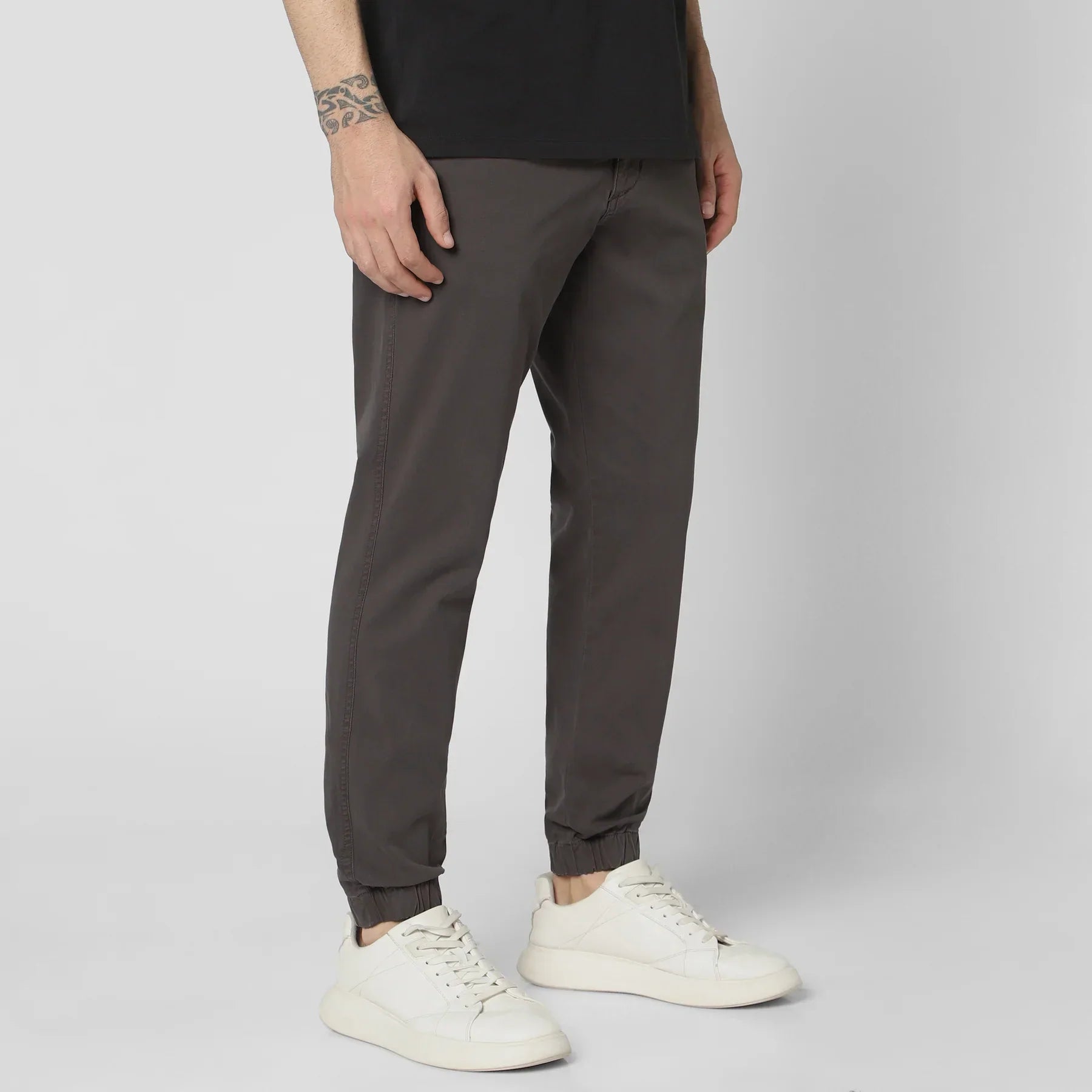 Comfortable Stretch Jogger Pants With Side Pockets-Legletic