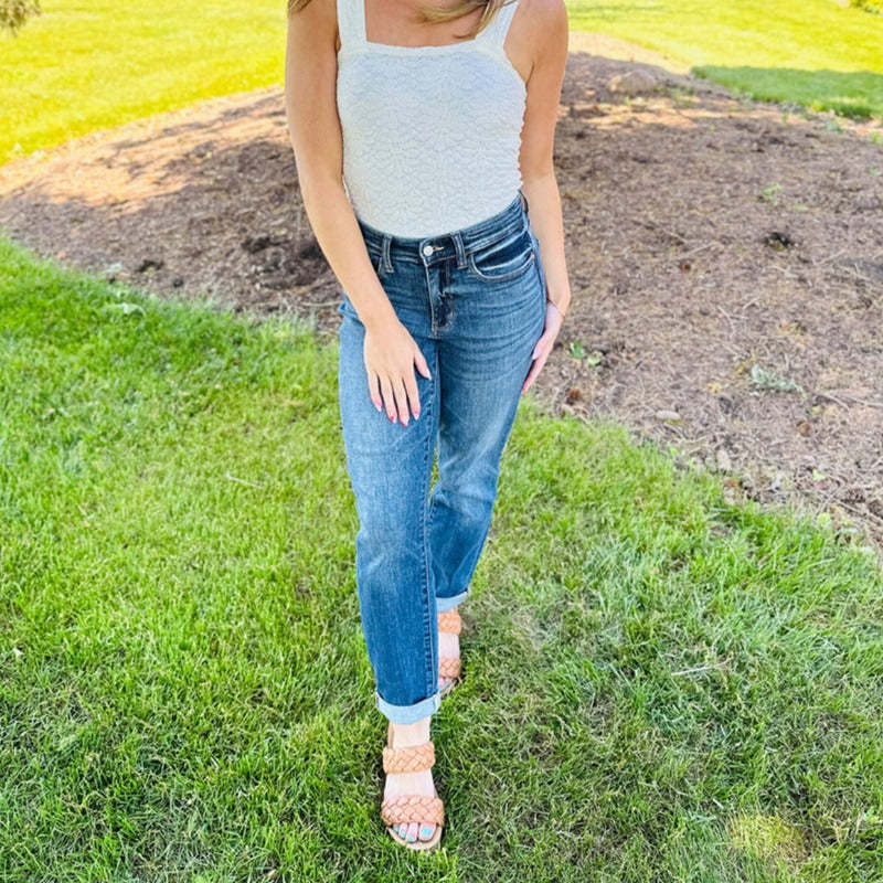 Cuffed Stretchable Jeans-Legletic