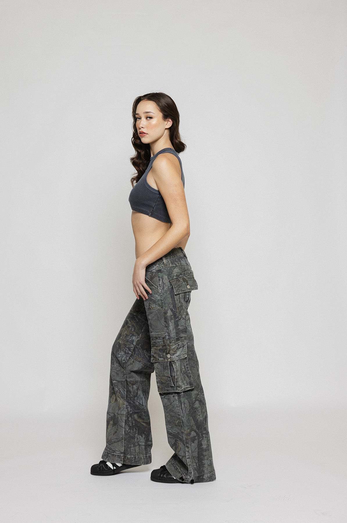 Versatile Camo Cargo Pants-Legletic